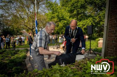 Nieuwe namenmonumenten eren oorlogsslachtoffers in gemeente Elburg - © NWVFoto.nl